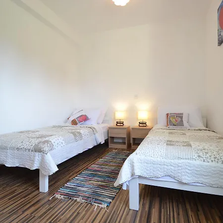 Antonio Apartments شقة *
