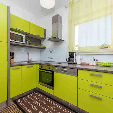 شقة Antonio Apartments Sukošan