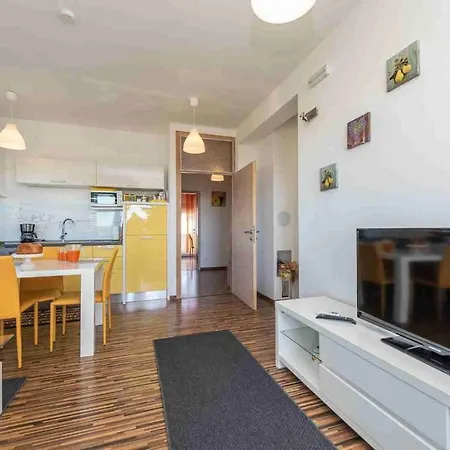 Antonio Apartments شقة Sukošan