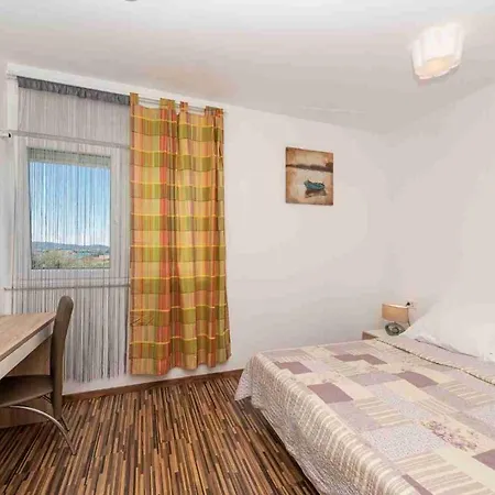 Antonio Apartments شقة