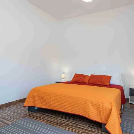 Antonio Apartments Sukošan