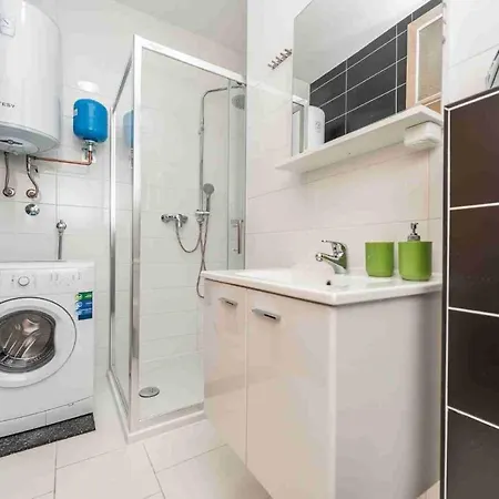 Antonio Apartments شقة