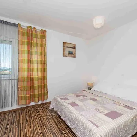 شقة Antonio Apartments Sukošan